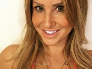 Fitness-Maus - Live porn &amp; sex cam - 20387402