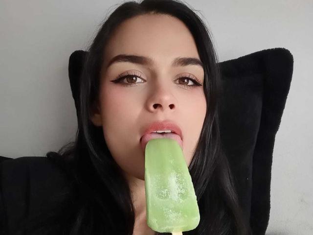 CharlootteBrown - сексуальная веб-камера в реальном времени - 20389610