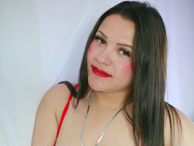 AlissaMorettie - Live porn &amp; sex cam - 20392846
