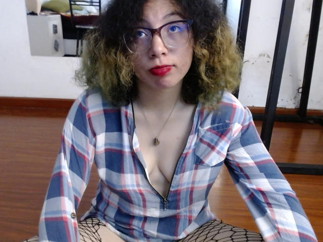 CelesteArismendi - Live Sex Cam - 20394338