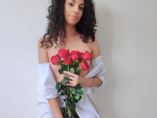 MoniqueCurlz - Live Sex Cam - 20395238