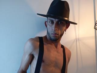 JoseLatino - Live porn &amp; sex cam - 20399774