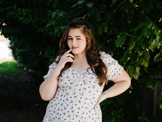 VirginMariette - сексуальная веб-камера в реальном времени - 20404374