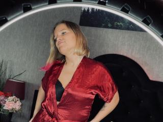 EvasShinyHot - Live porn &amp; sex cam - 20405542