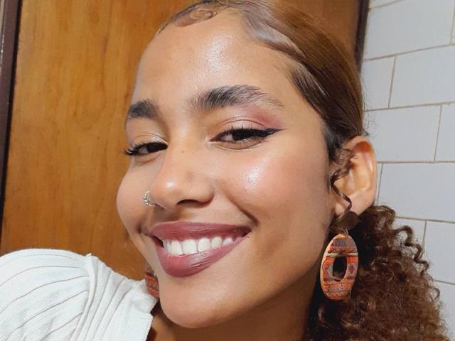 CinthiaWalker - Élő pornó és szexkamera - 20406918