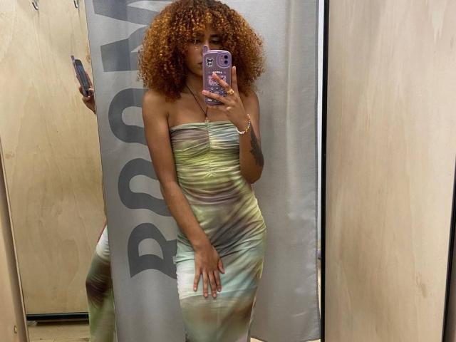 CinthiaWalker - Porno na żywo i seks kamera - 20406942