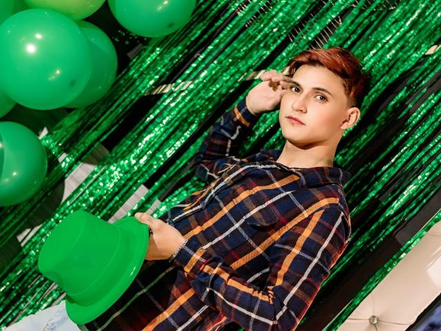 LiiamCollins - פורנו בשידור חי ומצלמת סקס - 20412746