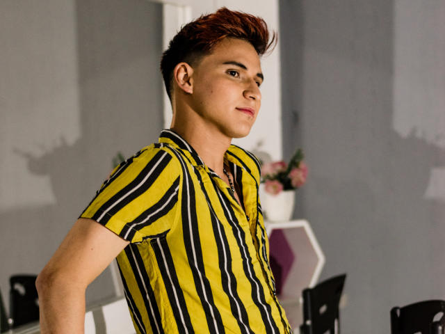 LiiamCollins - Sexe cam en vivo - 20412946