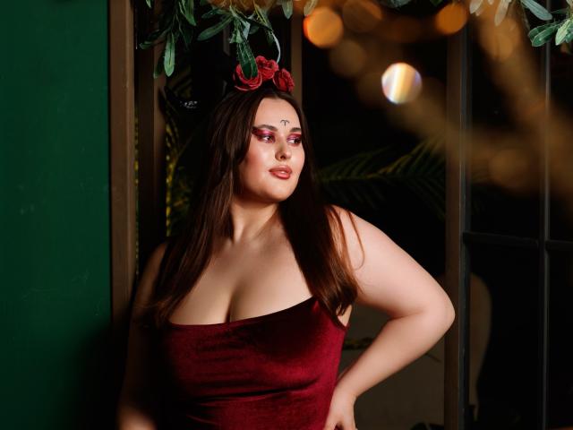 MonikaValadi - Porno na żywo i seks kamera - 20414498