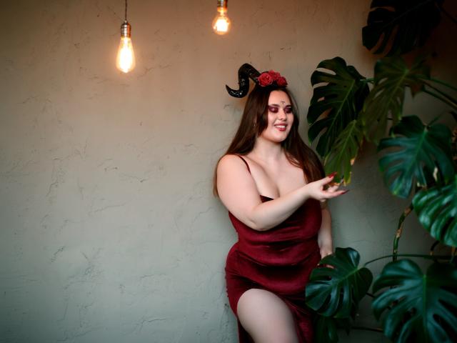 MonikaValadi - сексуальная веб-камера в реальном времени - 20414570