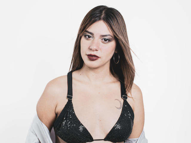 TifanySkyy - Camera khiêu dâm &amp; quyến rũ trực tiếp - 20420598