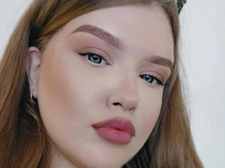 LorrieBritney - Live porn &amp; sex cam - 20423990