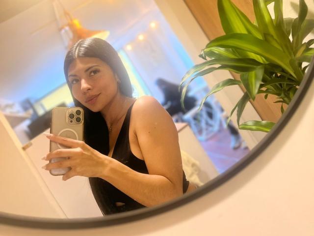 VictoriaGuzman - Live porn &amp; sex cam - 20431078