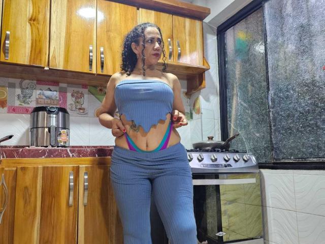 NaomyHott69 - Camera khiêu dâm &amp; quyến rũ trực tiếp - 20431358