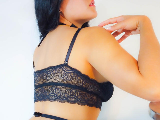 IsaRendon - сексуальная веб-камера в реальном времени - 20431450