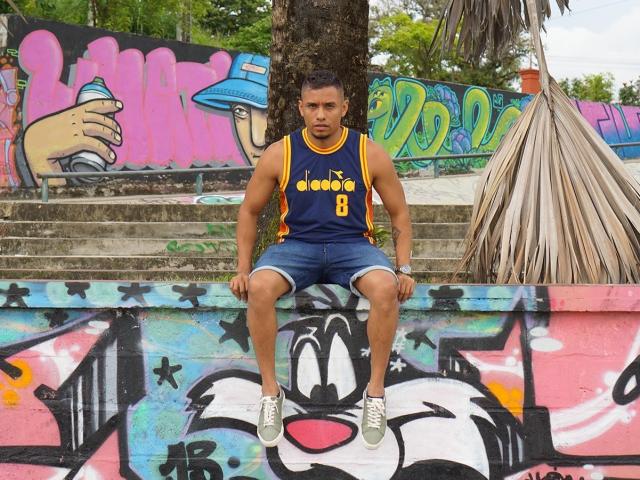 AlexHotLover69 - Live porn &amp; sex cam - 20432822