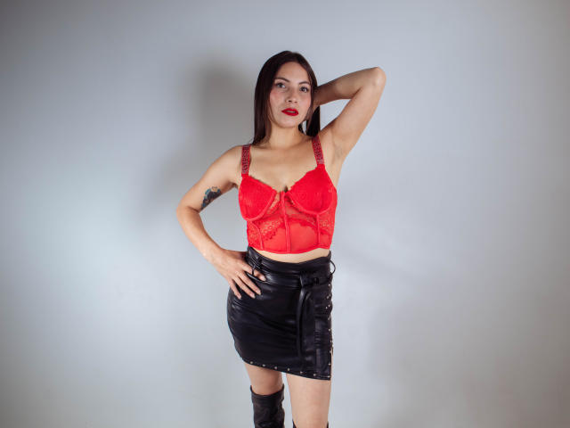 ValeryAvery - Live Sex Cam - 20434494