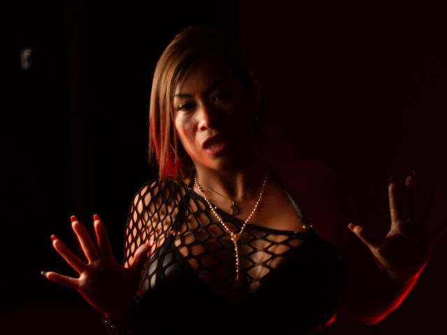 AlixLow - Élő pornó és szexkamera - 20436842