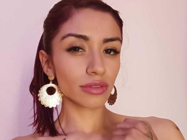 LisaAnderson - Live porn &amp; sex cam - 20437658