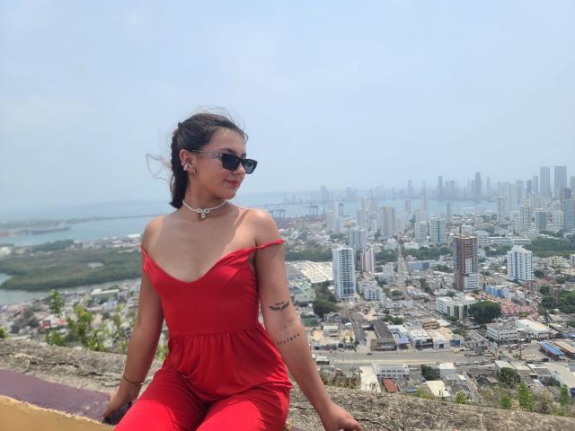 AlessiaFerry - Live porn &amp; sex cam - 20438878