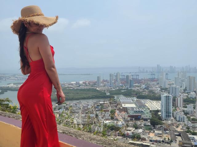 AlessiaFerry - Live Sex Cam - 20438894