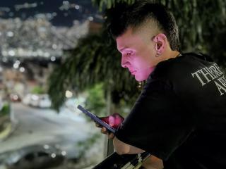 SlimLewis - Camera khiêu dâm &amp; quyến rũ trực tiếp - 20439674