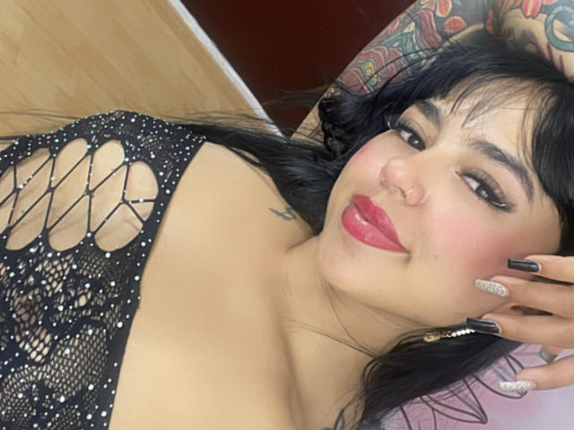 ThaliaCasstro - Live sexe cam - 20442686