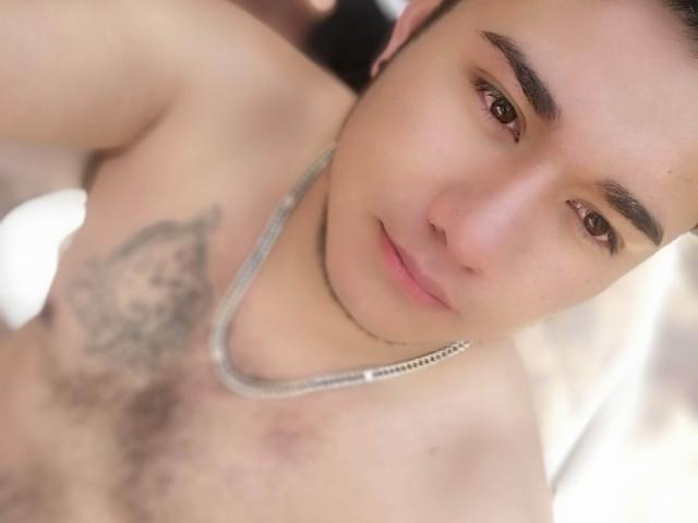 Elchino26 - Live porn &amp; sex cam - 20445366