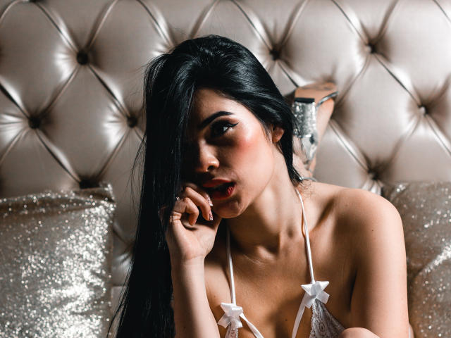 milaahose - Live porn &amp; sex cam - 20446682