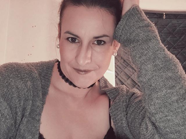 EvePoison-hot - Live porn &amp; sex cam - 20449834