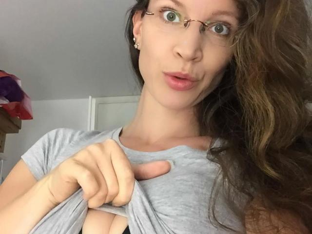 AnnikaRose-hot - сексуальная веб-камера в реальном времени - 20450922