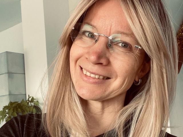 AnnikaRose-hot - Live porn &amp; sex cam - 20450930