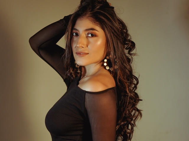 DivaHnd - Live sex cam - 20456118