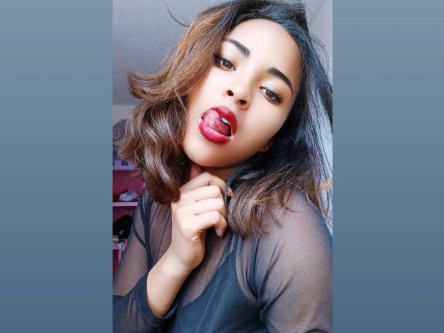 KatalinaSexHot - сексуальная веб-камера в реальном времени - 20456170