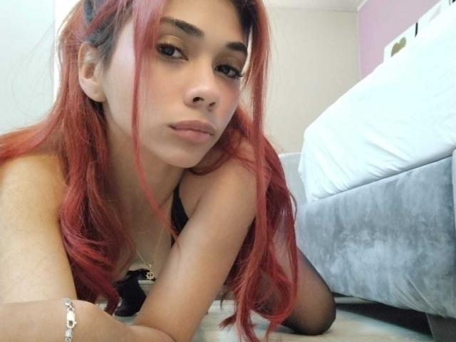 LaurenSimons - Porno na żywo i seks kamera - 20456982