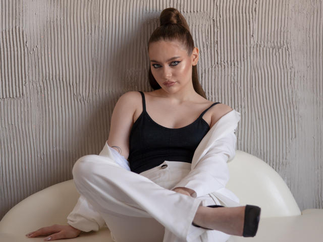 CamillaTorres - Camera khiêu dâm &amp; quyến rũ trực tiếp - 20461218