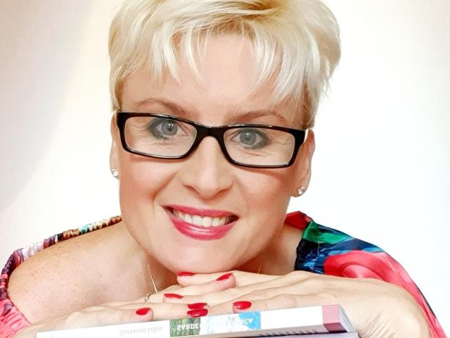 Iwona - Camera khiêu dâm &amp; quyến rũ trực tiếp - 20463406