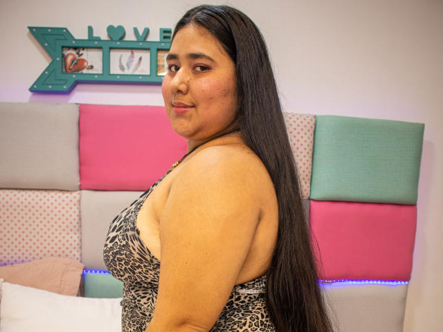 ZoeGiil - сексуальная веб-камера в реальном времени - 20465066