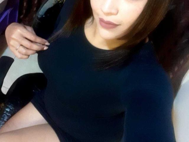 SharonHottie69 - Live sex cam - 20469914