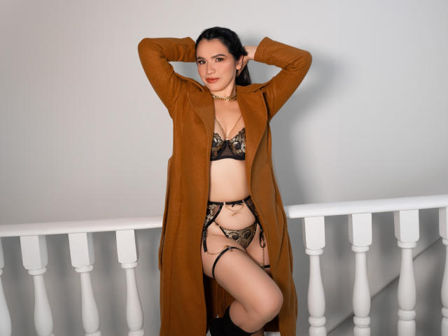 CameronViviane - פורנו בשידור חי ומצלמת סקס - 20472454