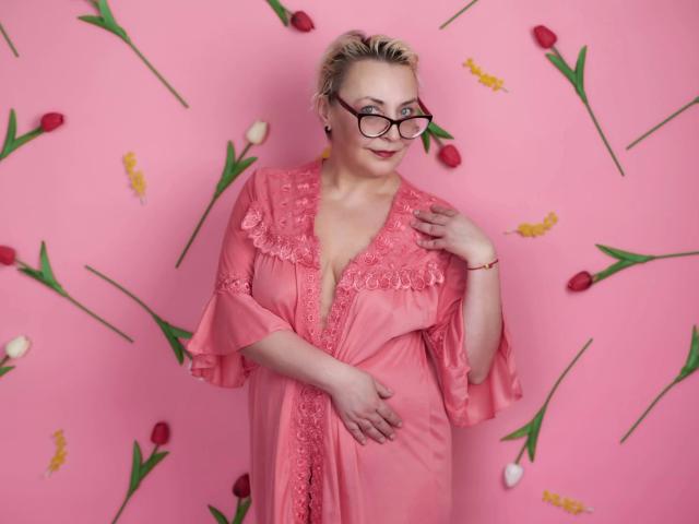 MatureIren-hot - Live porn &amp; sex cam - 20476602