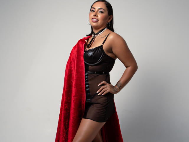ChloeMarss - Camera khiêu dâm &amp; quyến rũ trực tiếp - 20476718