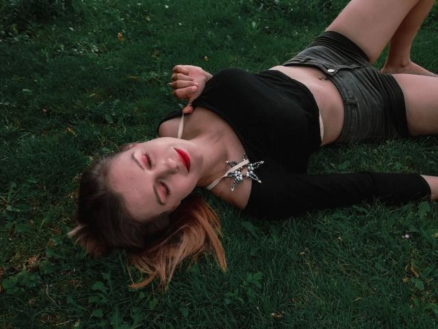 LaurenSommer-hot - Live porn &amp; sex cam - 20477266
