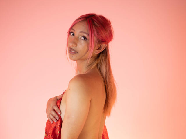 ArtMooon - Live porn &amp; sex cam - 20482634