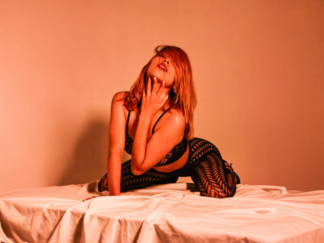 BrianaHarpers - Live sexe cam - 20484178