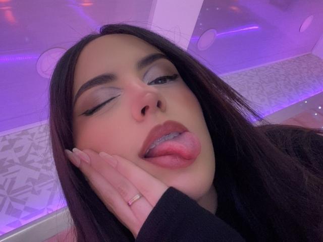 MiaMarkov - Live porn &amp; sex cam - 20485258