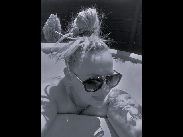 krystal75-hot - Live sex cam - 20490674