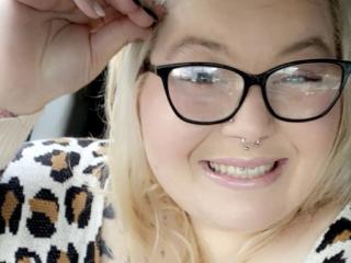 JadeSexyHot - Live porn &amp; sex cam - 20492530