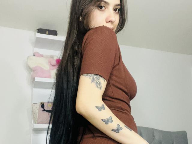 ChanelDeRosee - Élő pornó és szexkamera - 20492774