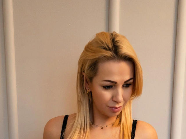 PamelaFlirt-hot - Sexe cam en vivo - 20494950